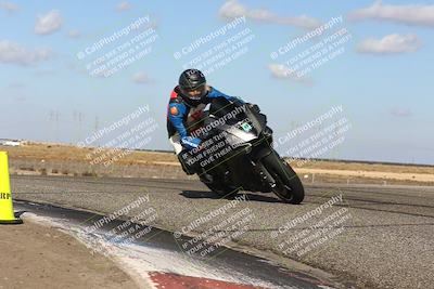 media/Nov-03-2024-TrackDaz (Sun) [[44580f4982]]/B Group/120pm (Grapevine)/
